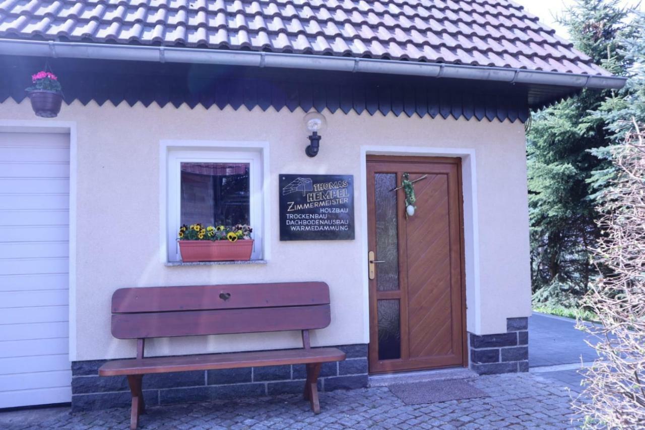 Die gemütliche Ferienwohnung für jedermann! Oppach Exterior foto
